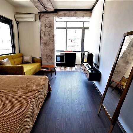 Stylish 1-Bedroom In Tirana #2 Екстериор снимка