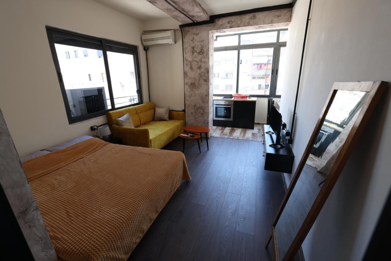 Stylish 1-Bedroom In Tirana #2 Екстериор снимка